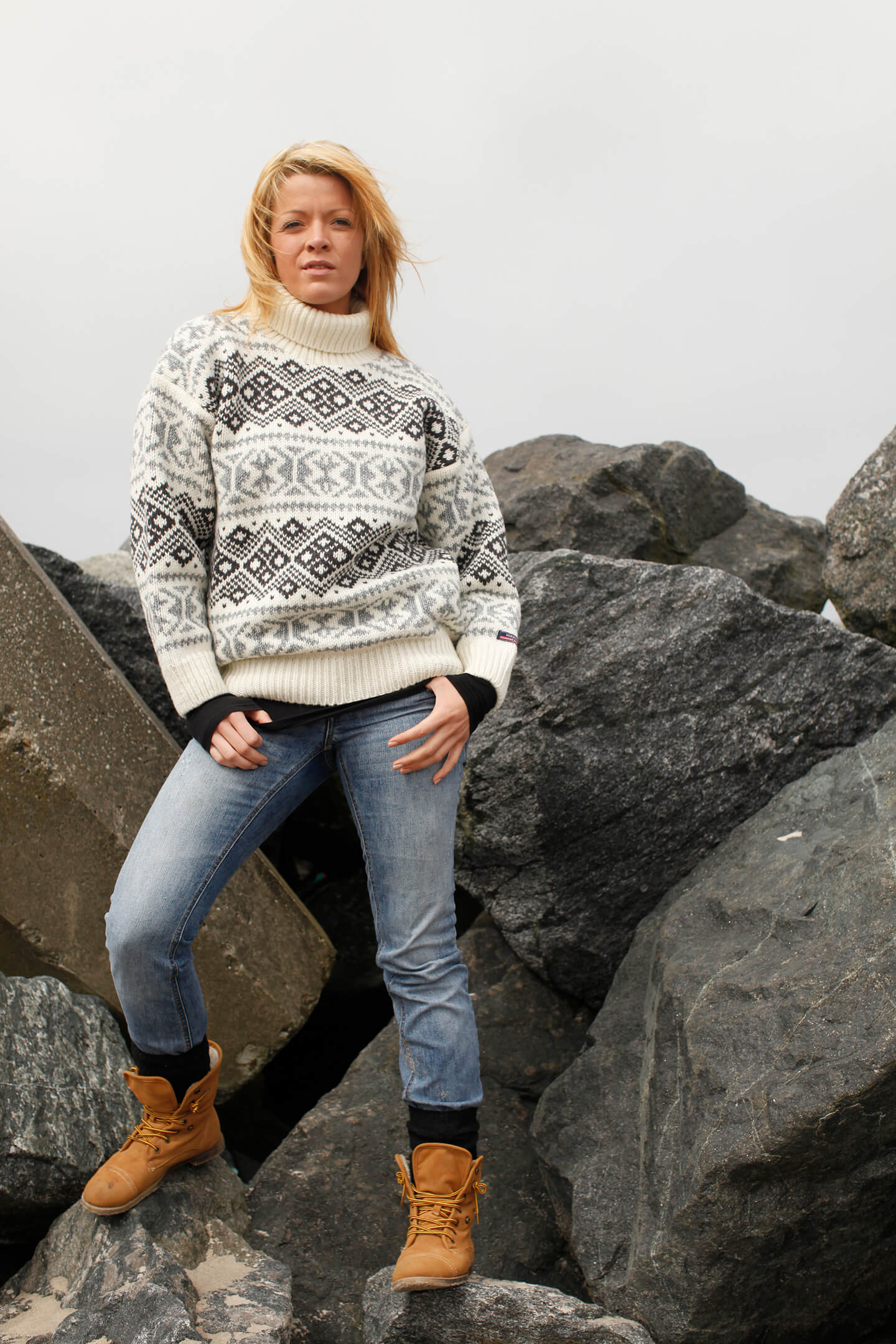 Original Icelandic jumper from Norwool of pure wool with rollneck