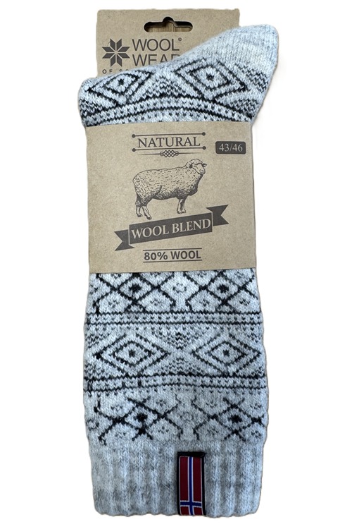 Warm winter socks in 80% wool