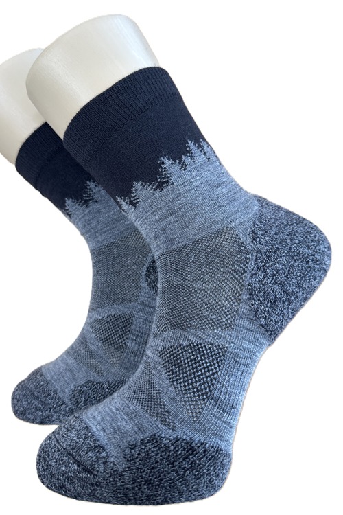 Light Hiking socks in 80% soft merino wool
