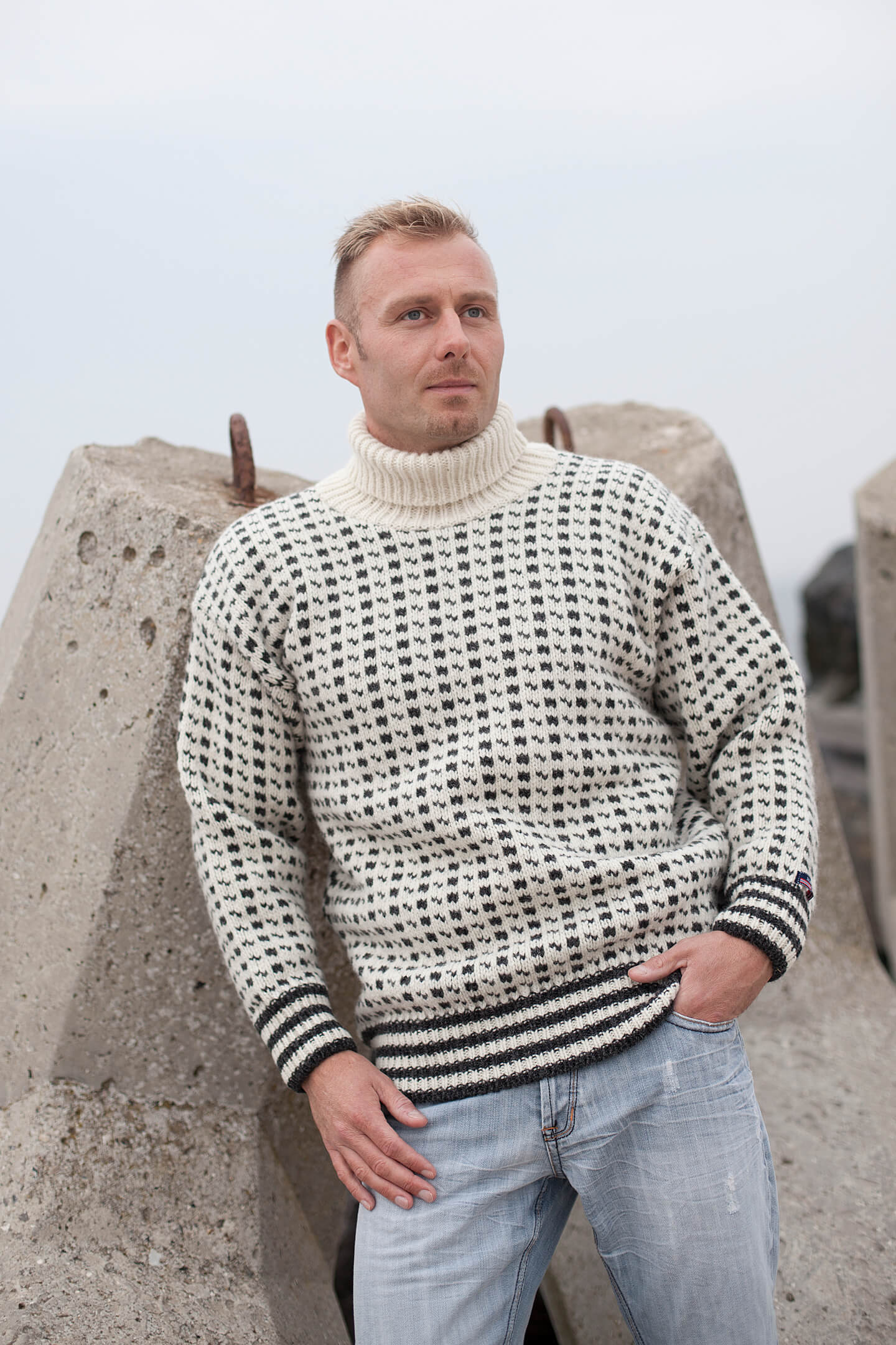 Original Icelandic sweater with polo neck of pure wool - NORWOOL