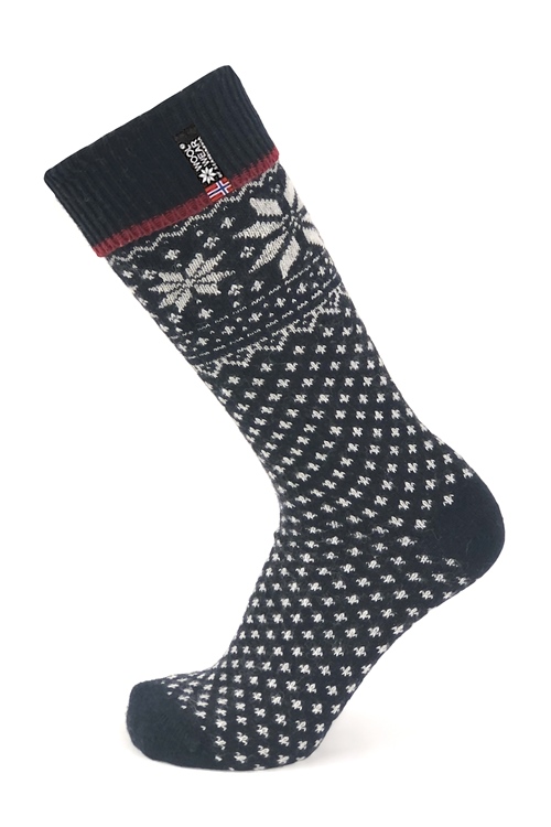 Warm winter wool socks of 80% lambswool by WOOLWEAR of Scandianvia