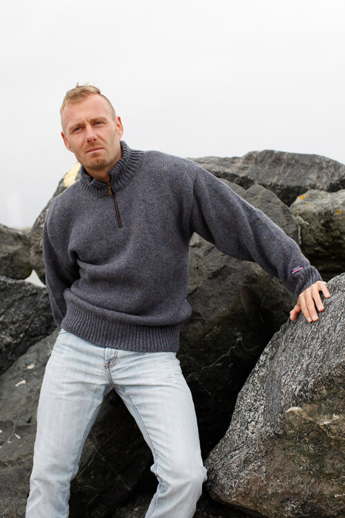 Faroese jumper from Norwool of pure new wool with classic pattern