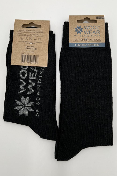 Thin merino socks of 75% fine merino wool by WOOLWEAR of Scandinavia